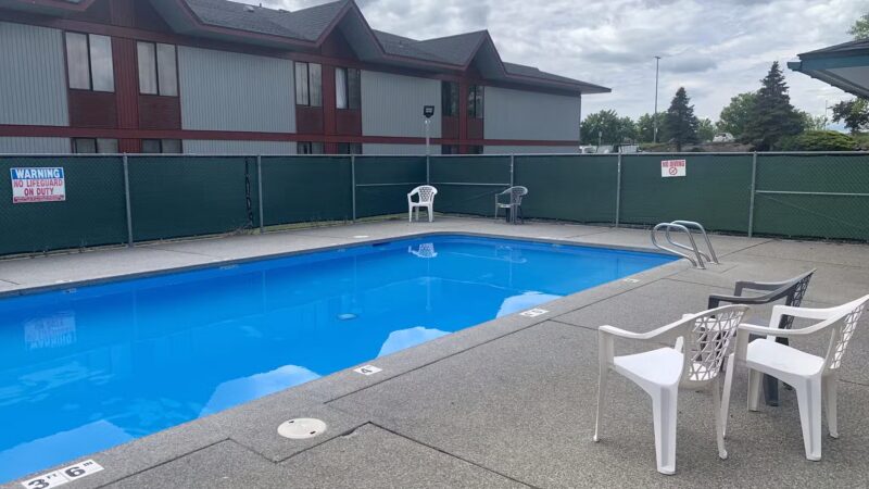 Red Lion Inn & Suites Post Falls - Post Falls, ID