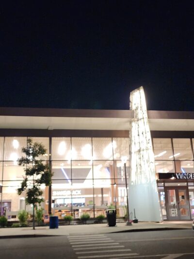 Vince Lombardi Travel Plaza - Ridgefield, NJ