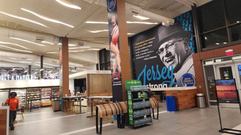 Vince Lombardi Travel Plaza - Ridgefield, NJ