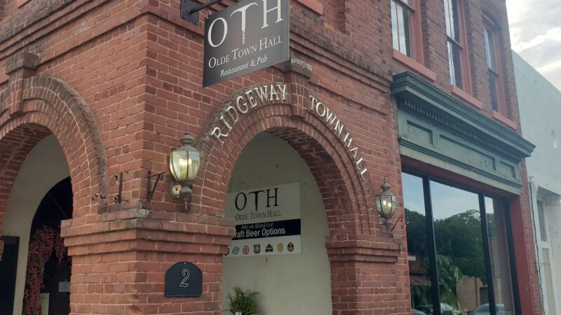 Olde Town Hall Restaurant & Pub - Ridgeway, SC