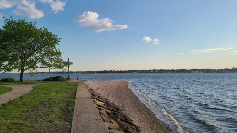 Sabin Point Waterfront Park - Riverside, RI