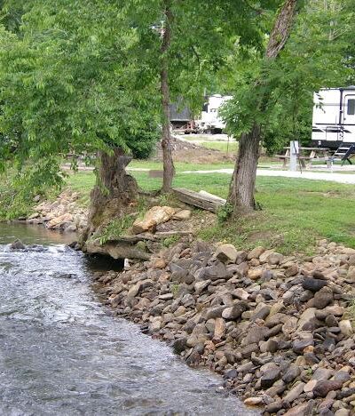 Sweetwater Sights RV Park & Cabins - Robbinsville, NC