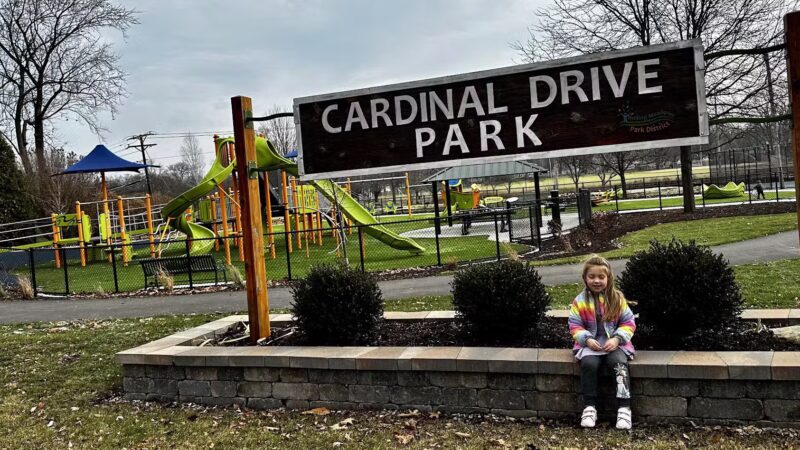 Cardinal Drive Park - Rolling Meadows, IL