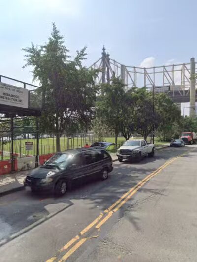 Southtown Dog Run - Roosevelt Island, NY