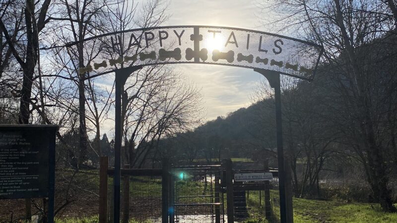 Happy Tails Dog Park - Roseburg, OR