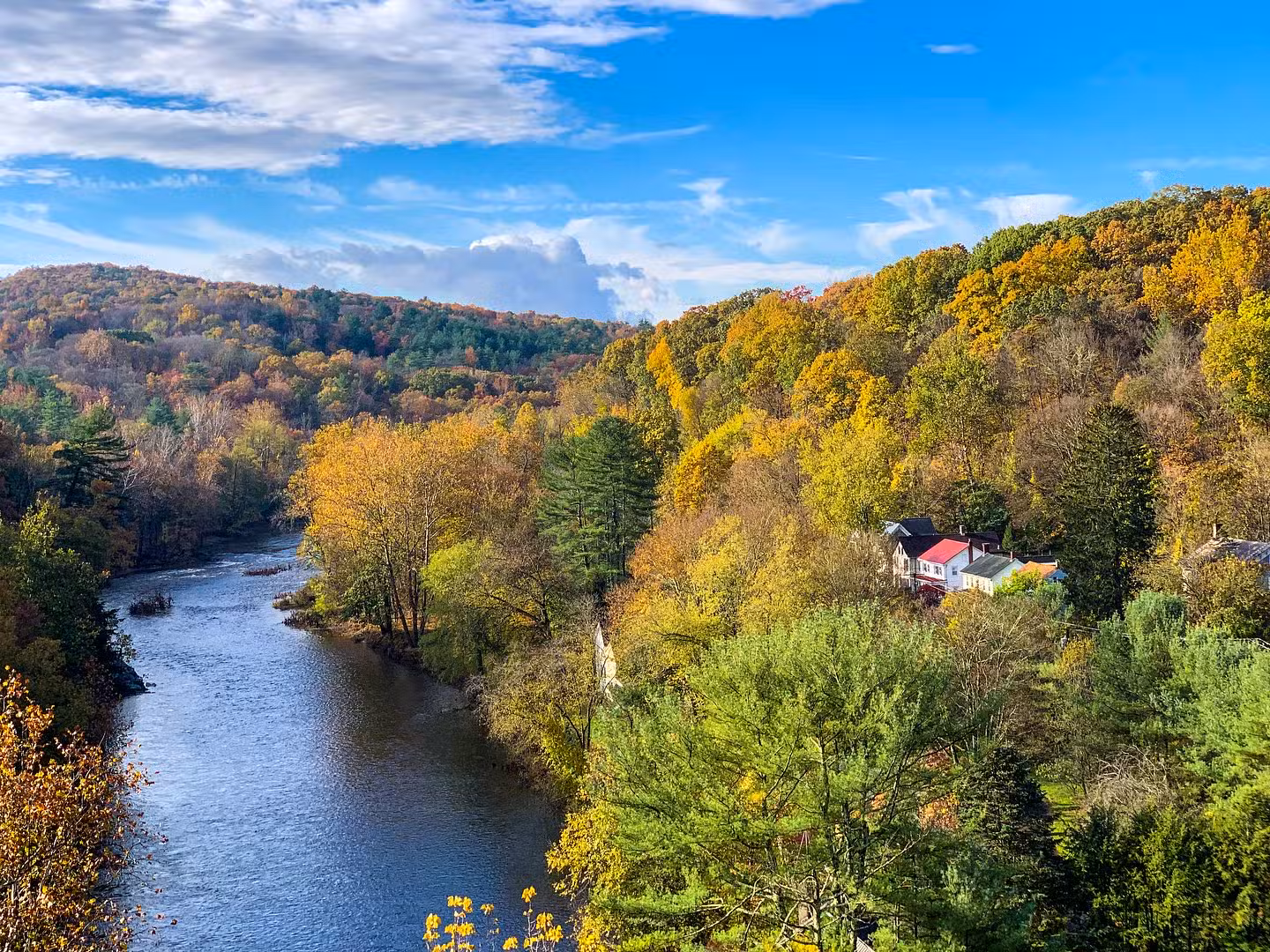 Rosendale Trestle Parking - Rosendale, NY