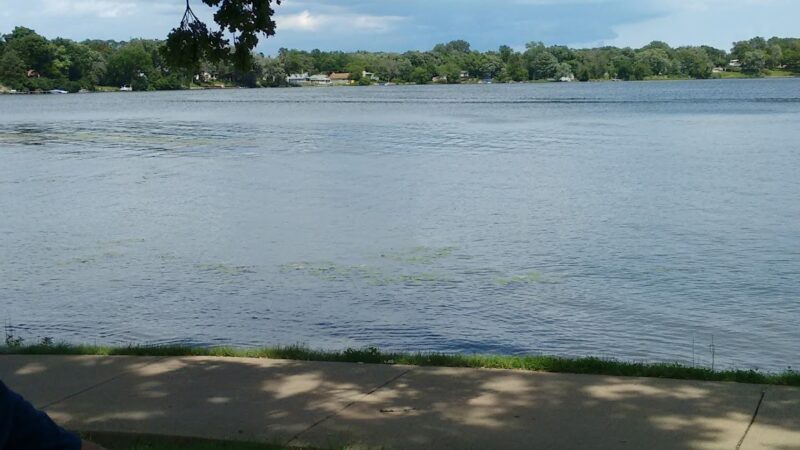 Idlewild Park - Round Lake Area Park District - Round Lake Beach, IL