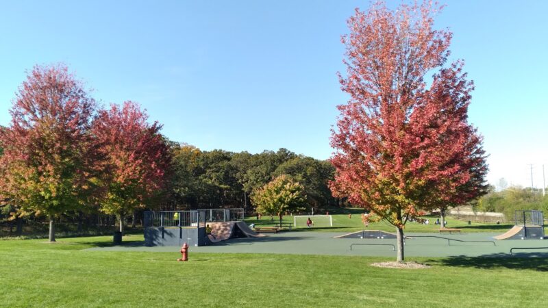 Hart's Woods Park - Round Lake Area Park District - Round Lake, IL