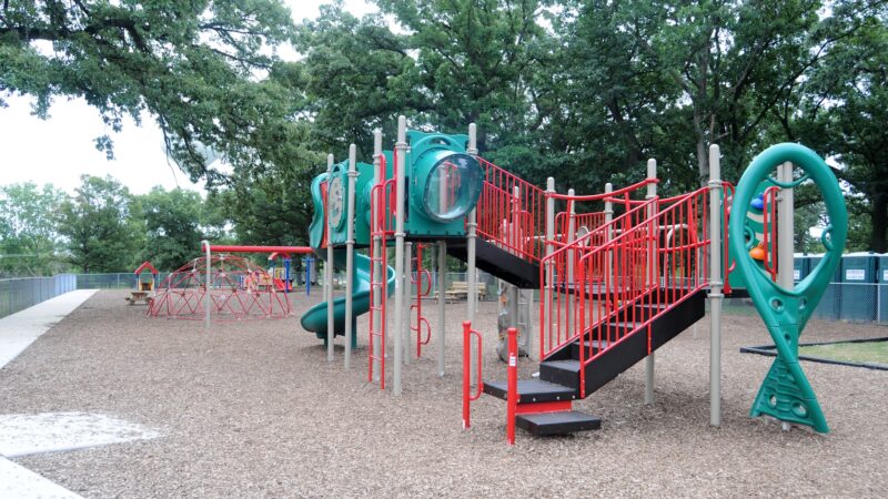 Hart's Woods Park - Round Lake Area Park District - Round Lake, IL