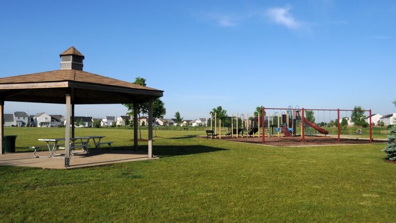 Parkside Park - Round Lake Area Park District - Round Lake, IL