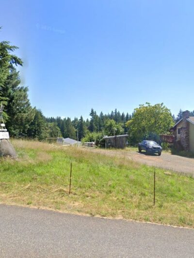Cedar Ponds Dog Park - Sandy, OR