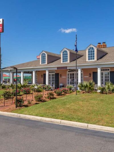 Best Western Plus Santee Inn - Santee, SC