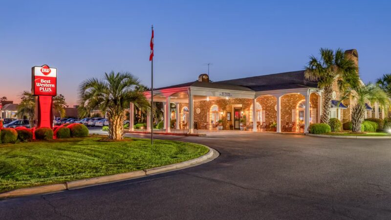 Best Western Plus Santee Inn - Santee, SC