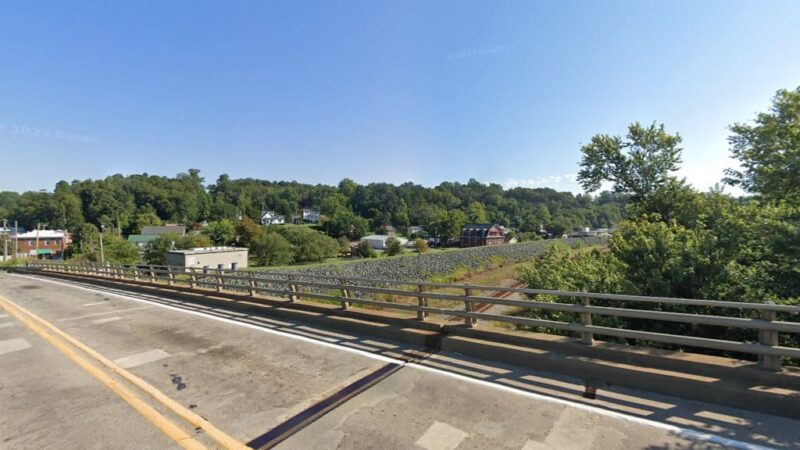 Levee Walk - Scottsville, VA