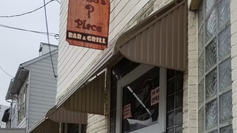Who's Place Bar And Grill - Shenandoah, PA