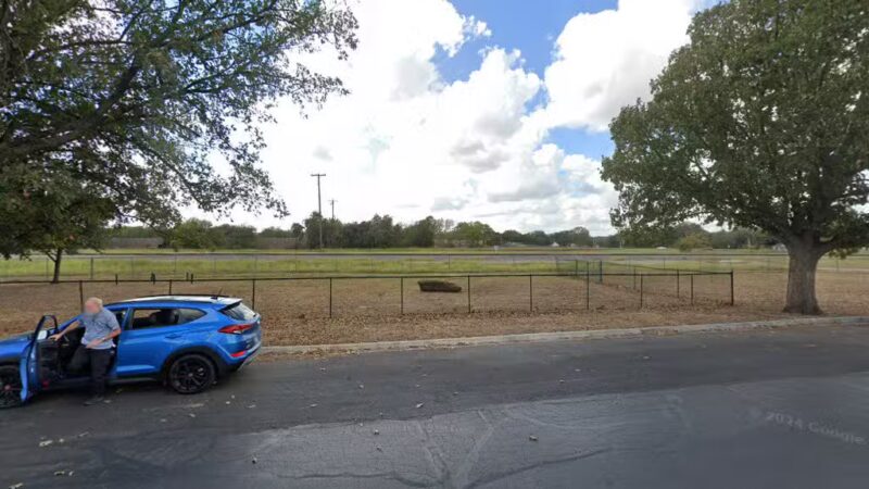 Bark Park - Smithville, TX