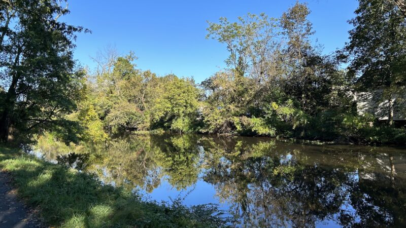 Delaware & Raritan Canal State Park Trail - Amwell Road - Somerset, NJ