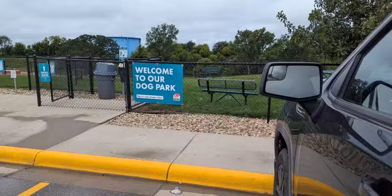Dog Park at Love's Travel Stops - St Charles, MN