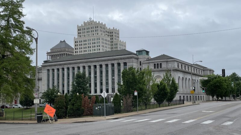 Lucas Dog Park (membership only) - St. Louis, MO