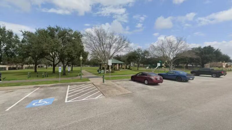 Vaccaro Manor Park - Stafford, TX