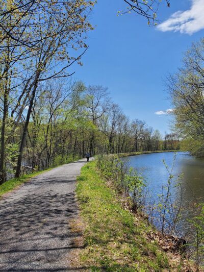 Windsor Locks Canal State Park Trail - Suffield, CT