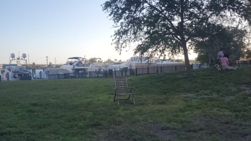 Winston Towers Dog Park - Sunny Isles Beach, FL