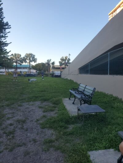Winston Towers Dog Park - Sunny Isles Beach, FL