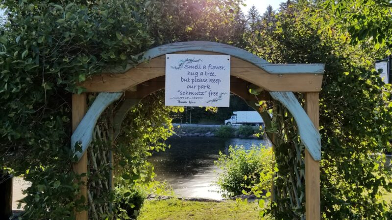 Swan Lake Park - Swan Lake, NY