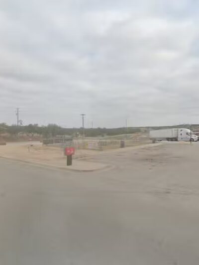 Dog Park at Love's Travel Stops - Sweetwater, TX