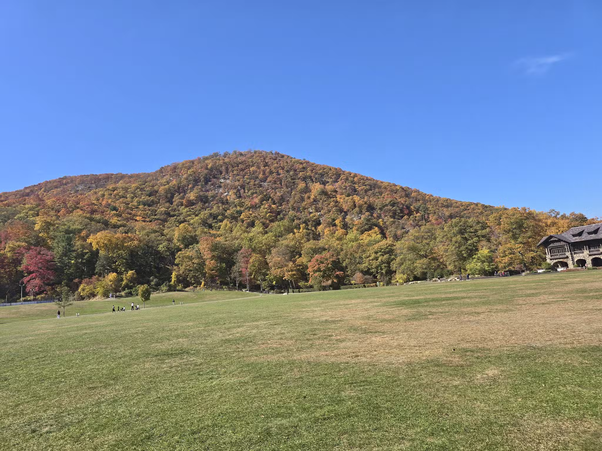 Bear Mountain State Park Parking Lot 1 - Tomkins Cove, NY