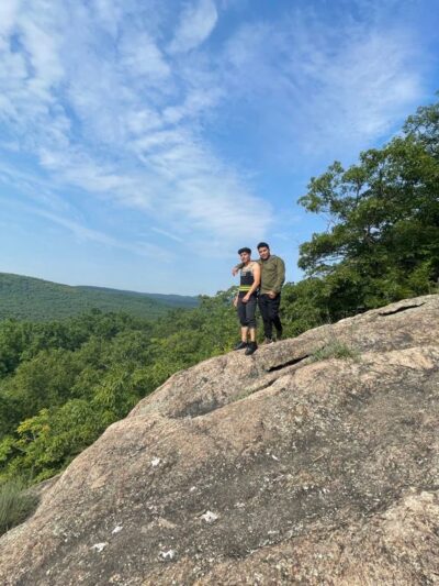 Suffern Bear Mountain Trail Trailhead - Tomkins Cove, NY