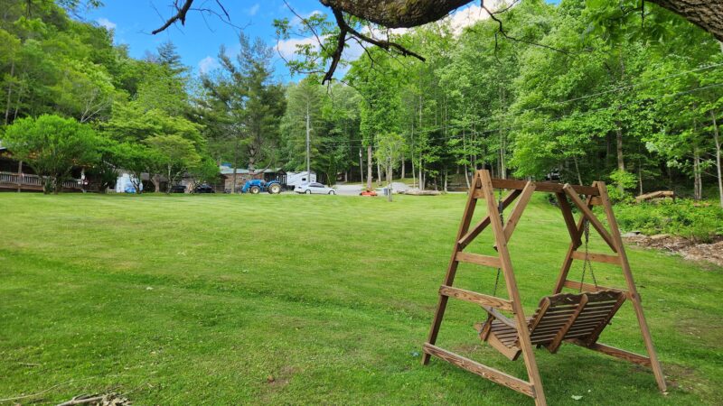 Nantahala Hideaway Campground & Cabins. Formerly Nelsons Nantahala Hideaway - Topton, NC