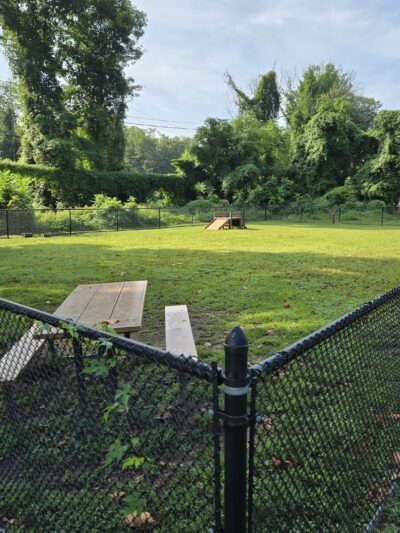 Tuxedo Dog Park - Tuxedo Park, NY
