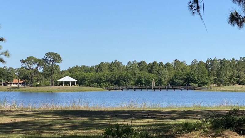 Sun 'N Lake Dog Park Parking - US, FL