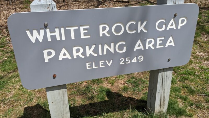 White Rock Falls Trailhead - Vesuvius, VA