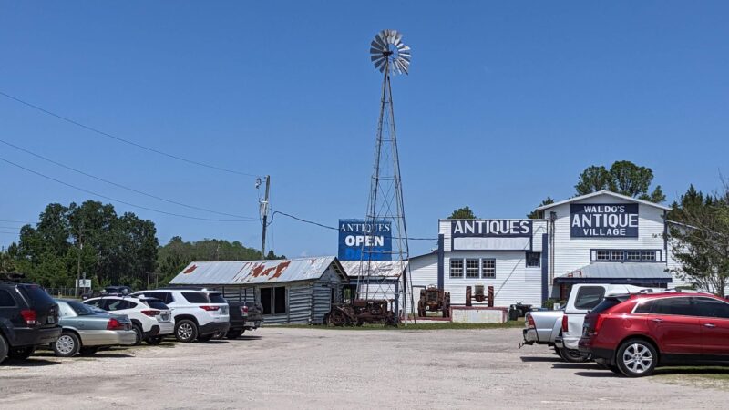 Waldo Farmers and Flea Market - Waldo, FL