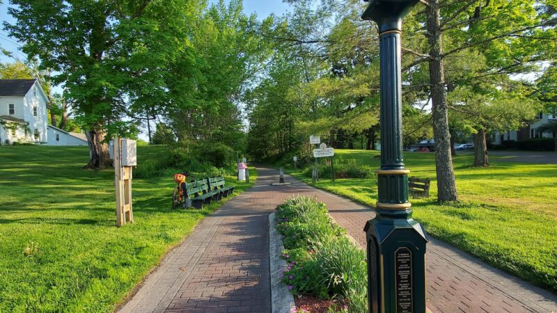 Walden-Wallkill Rail Trail start - Wallkill, NY