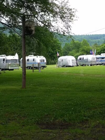 Riverside Park Campground - Wellsville, NY
