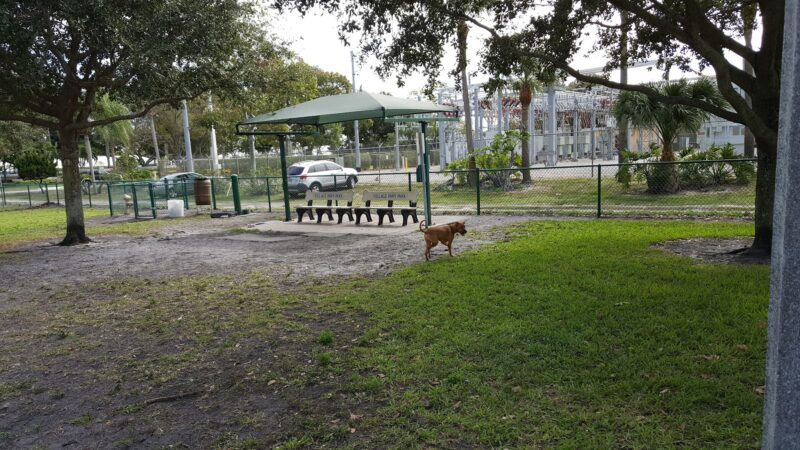 Village Paws Park - West Palm Beach, FL