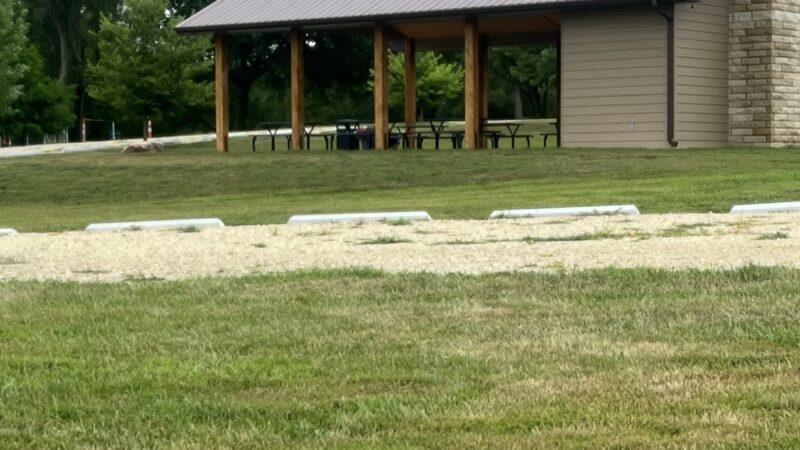 Oregon Trail RV Park - Westmoreland, KS