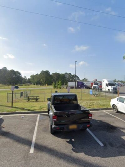 Dog Park at Love's Travel Stops - Whistler, AL