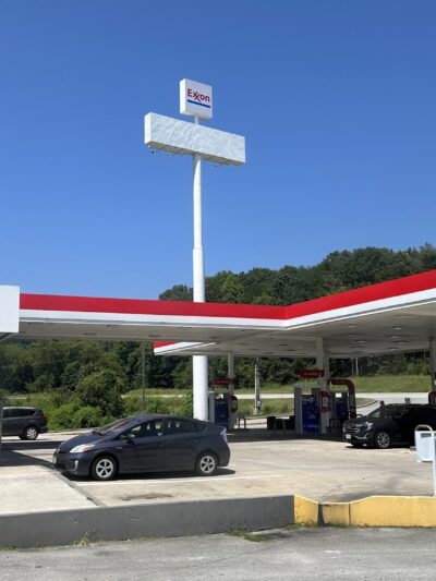 Billy's Truck Stop, Hunt Brothers Pizza. . - Wildwood, GA