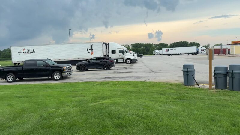 Dog Park at Love's Travel Stops - Williamsville, IL