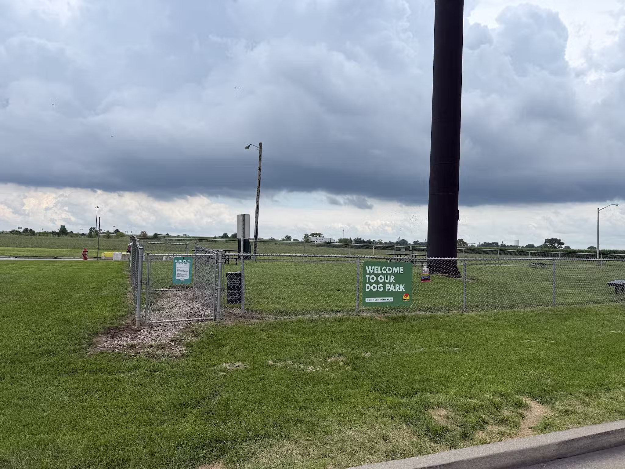 Dog Park at Love's Travel Stops - Williamsville, IL