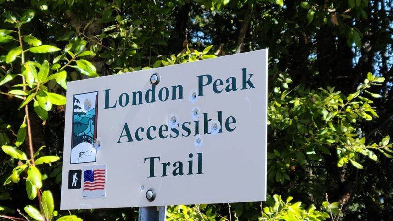 London Peak Accessible Trailhead - Wolf Creek, OR