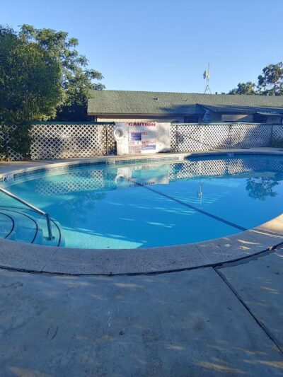 Squaw Valley Motel - Yokuts Valley, CA