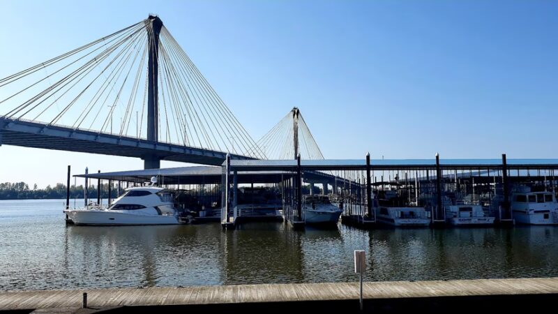 Russell Commons Park - Alton, IL