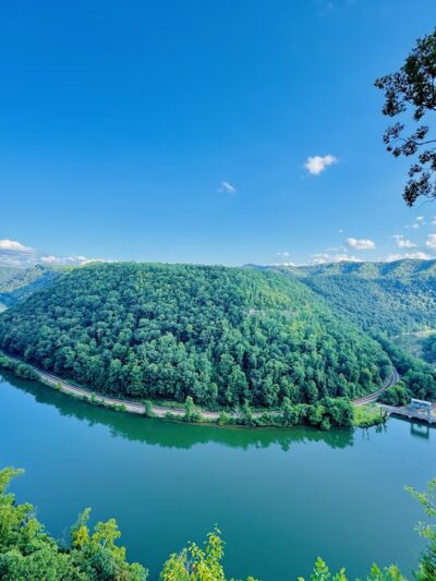 Hawks Nest Overlook Trail - Ansted, WV