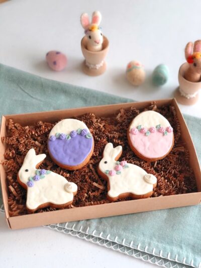 Apple Dog Bakery - Birthday Cakes & Cookies for Dogs! Hooman Grade, Healthy and Yummy - ,