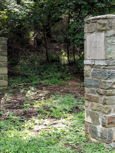 Fort Bennett Park and Palisades Trail - Arlington, VA